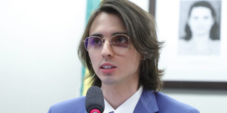 Projeto prevê participação da sociedade na elaboração de planos de saneamento – Notícias