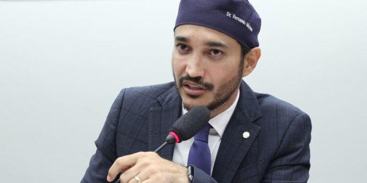 Proposta agiliza transferência de imóvel da União para regularização urbana – Notícias