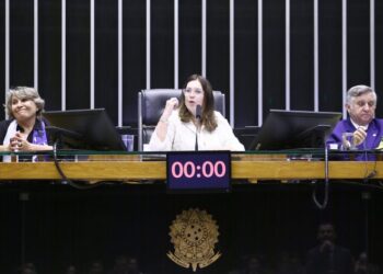 Parlamentares reverenciam a diversidade de Brasília em homenagem ao aniversário da cidade – Notícias