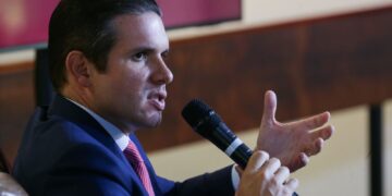 Motta diz que decisão de pautar PL da Anistia é de líderes partidários