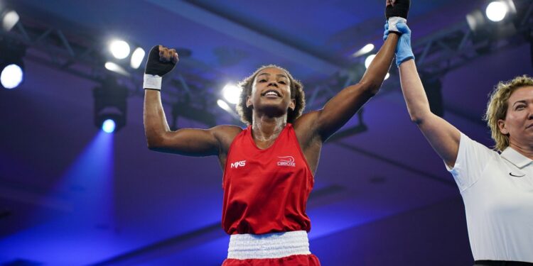 Boxe: Jucielen Romeu, Yuri Falcão e Luiz Oliveira são ouro no Paraná