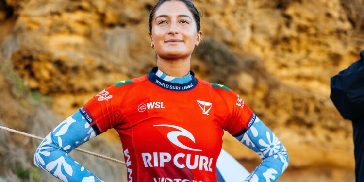 Surfe: Luana Silva é vice-campeã da etapa de Bells Beach