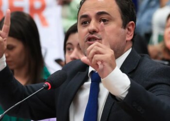 Glauber Braga recorre à CCJ contra processo de cassação do mandato