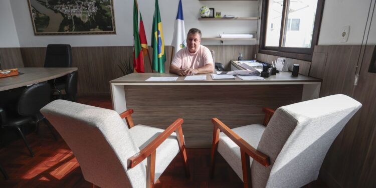 No RS, prefeito diz que cidade não suporta uma nova cheia