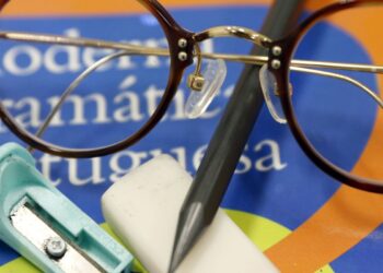 Alunos da rede pública do Rio terão exame e óculos de graça