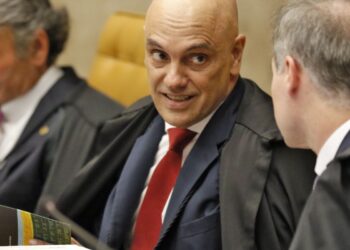 Assistência religiosa a presos é prevista na Constituição, diz Moraes