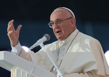 Davi decreta luto oficial de sete dias no Senado, em memória do Papa — Senado Notícias