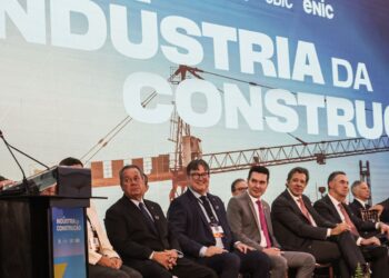 Lula defende soluções criativas para reduzir déficit habitacional