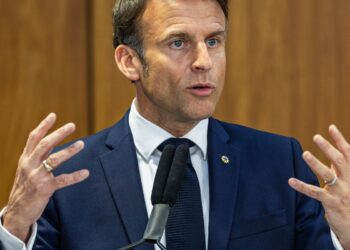 França reconhece injustiça contra Haiti por dívida da independência