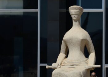 STF suspende todas as ações do país sobre pejotização de trabalhadores