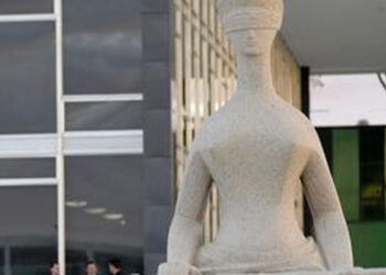 Entidades repudiam publicação de vídeo da intimação de Bolsonaro