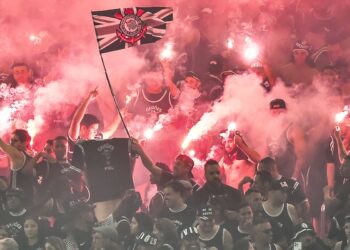 Federação Paulista proíbe seis organizadas do Corinthians em estádios