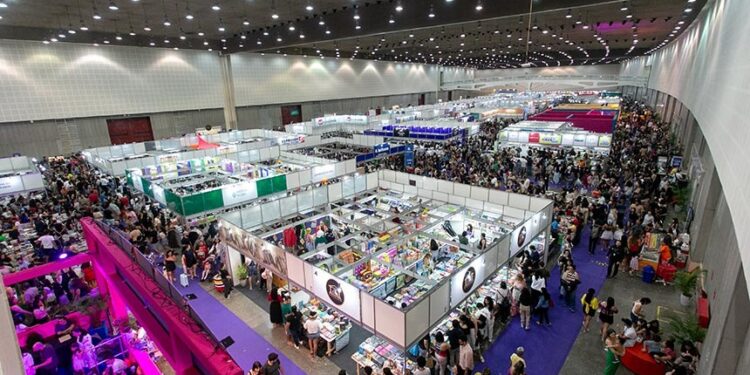 Estande do Senado na Bienal do Livro do CE vende quase 9 mil exemplares — Senado Notícias