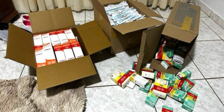 Operação investiga tráfico internacional de uma tonelada de remédios