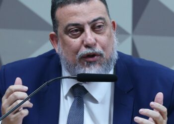 Abin só teve certeza de atos na Esplanada no dia 8, diz ex-diretor