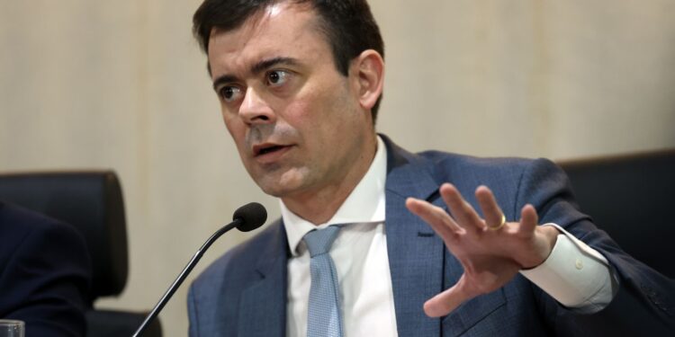 Tesouro: não há como ampliar corte de gastos sem reformas estruturais