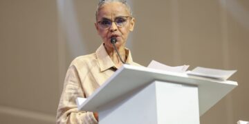 Mobilização social é fundamental para políticas ambientais, diz Marina