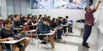 Termina hoje prazo para cursinhos populares enviarem propostas ao MEC
