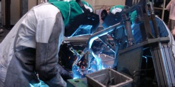 Vendas de máquinas e equipamentos sobem 13,4% no quadrimestre