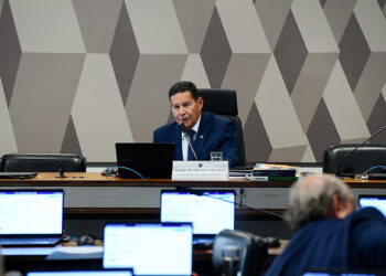 Atuação do Brasil em comitê de medicina militar é estratégica, diz Mourão — Senado Notícias