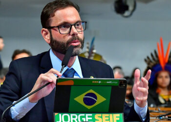 CDH discute combate ao tráfico humano em audiência na terça-feira — Senado Notícias