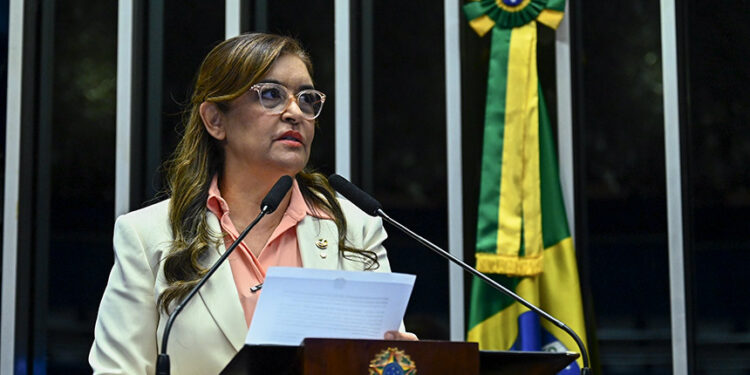 Dra. Eudócia defende política nacional para vacinas contra o câncer com RNA mensageiro — Senado Notícias