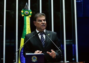 Nelsinho defende investimentos em cidades do Vale da Celulose — Senado Notícias