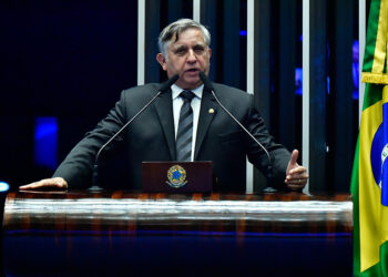 Medida provisória de Bolsonaro tentou impedir desvios no INSS — Senado Notícias