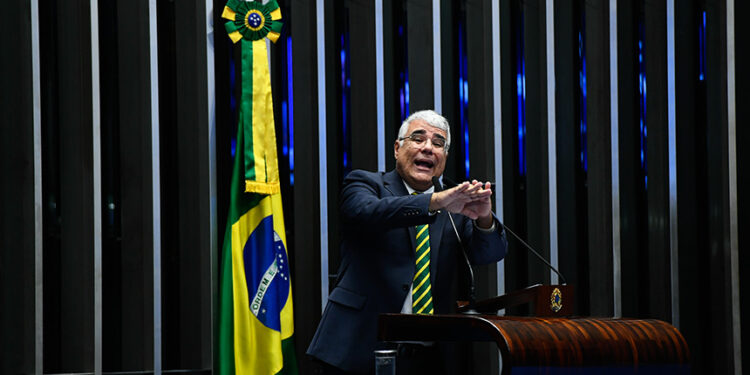 Girão defende proibição de bets e diz que Supremo não deve interferir na CBF — Senado Notícias