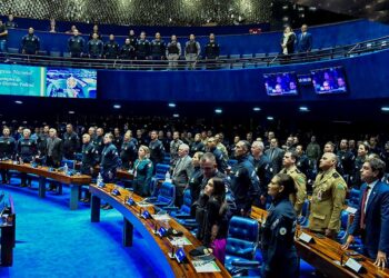 Congresso Nacional comemora 216 anos da Polícia Militar do Distrito Federal — Senado Notícias