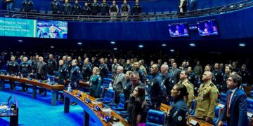 Congresso Nacional comemora 216 anos da Polícia Militar do Distrito Federal — Senado Notícias