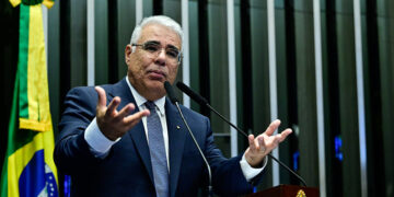 Girão diz que fala de Lula sobre a seca desrespeita o povo nordestino — Senado Notícias