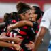Flamengo goleia Real Brasília por 4 a 0 no Brasileirão Feminino