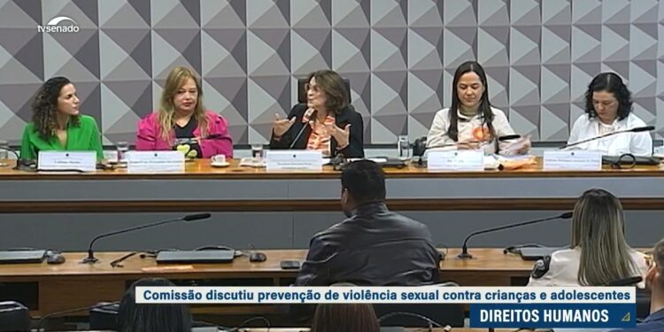 Enfrentamento da violência sexual contra crianças e adolescentes é tema de debate na CDH — Senado Notícias