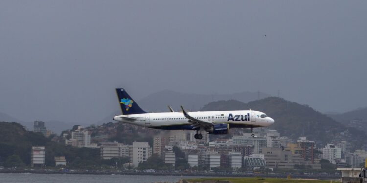 Azul anuncia acordo de reorganização financeira
