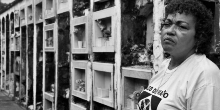 Famílias criam “tribunal popular” para julgar Crimes de Maio