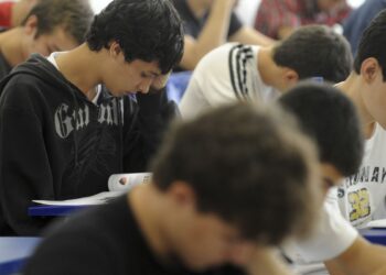 Caixa amplia prazo alteração em contrato do Novo Fies