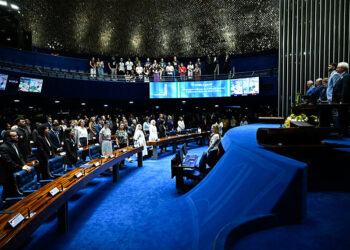 Senado celebra os 80 anos da Associação Nacional de Educação Católica — Senado Notícias