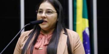 Comissão aprova projeto que obriga empresas da Zona Franca de Manaus a apoiar ações educativas e ambientais – Notícias
