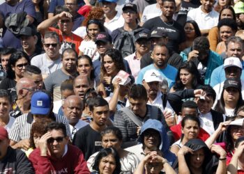Ato de sindicatos do ABC também defende redução da jornada de trabalho