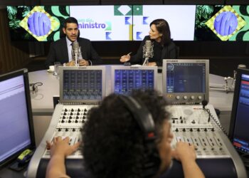 Governo avalia se mantém descontos do INSS por entidades