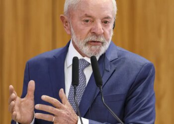 Nenhum aposentado terá prejuízo, diz Lula sobre descontos indevidos