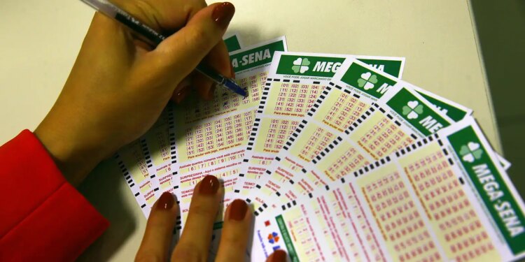 Mega-Sena não tem ganhador e prêmio vai para R$ 38 milhões