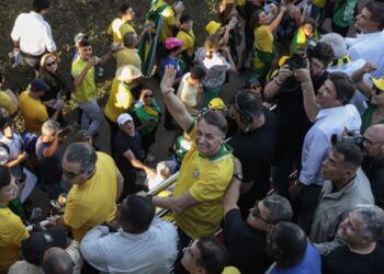Manifestação em Brasília pede anistia a golpistas