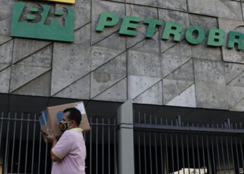 Petrobras assina acordo e reassumirá duas fábricas de fertilizantes