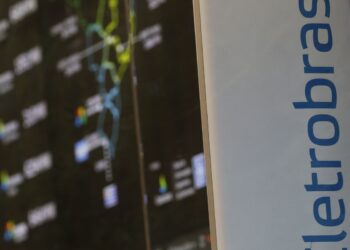 Eletrobras tem prejuízo de R$ 81 milhões no 1º trimestre de 2025
