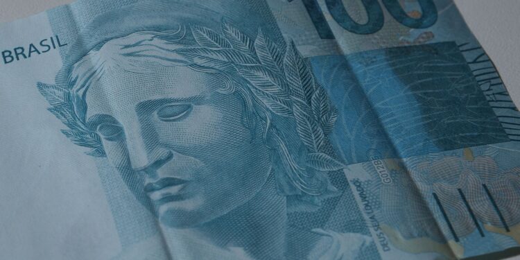 Governo congela R$ 31,3 bi do Orçamento de 2025