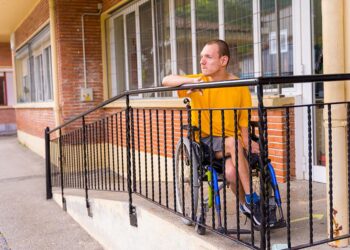 projeto libera PcDs de multa por desistir de cursos — Senado Notícias