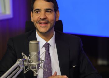 AGU pede bloqueio de R$ 2,5 bi de 12 associações por fraudes no INSS