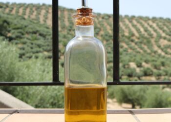 Anvisa proíbe venda de duas marcas de azeite